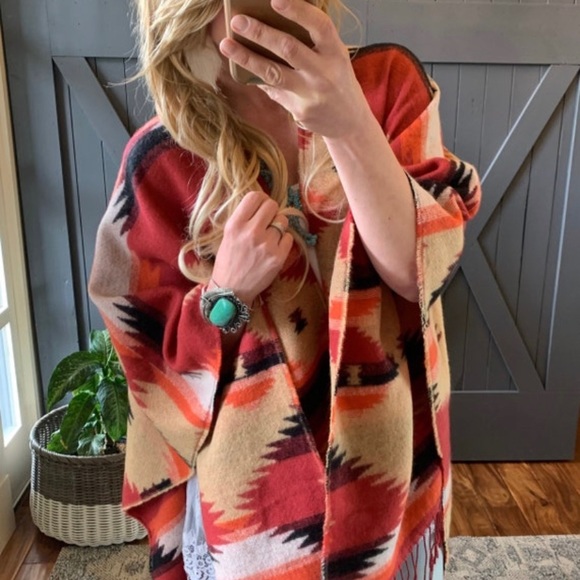 New Western Aztec Native Wrap Blanket Cardigan Sweater Ruana Women's Boho Vtg - Picture 8 of 11